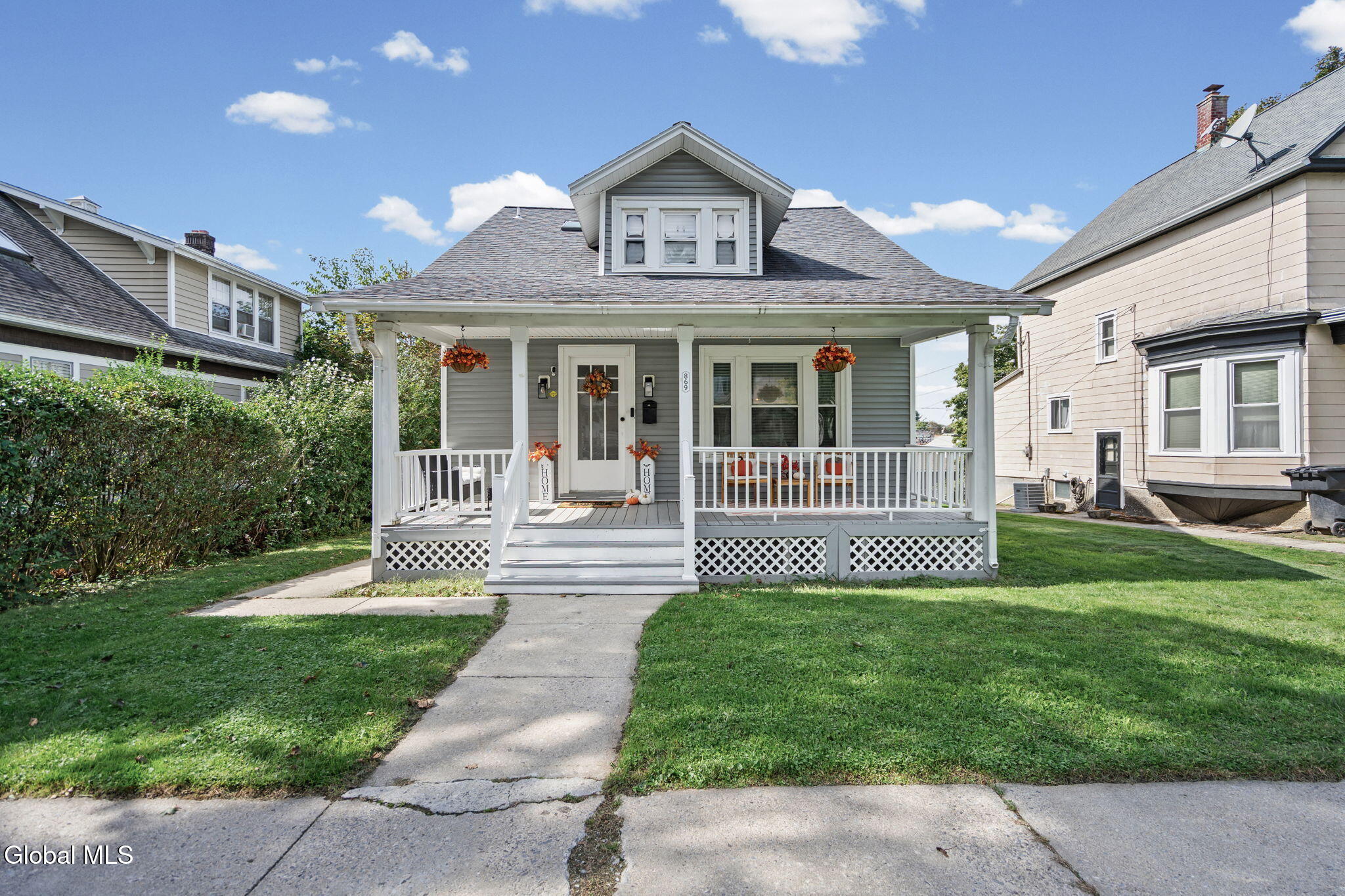 869 7th Avenue Troy NY 12182