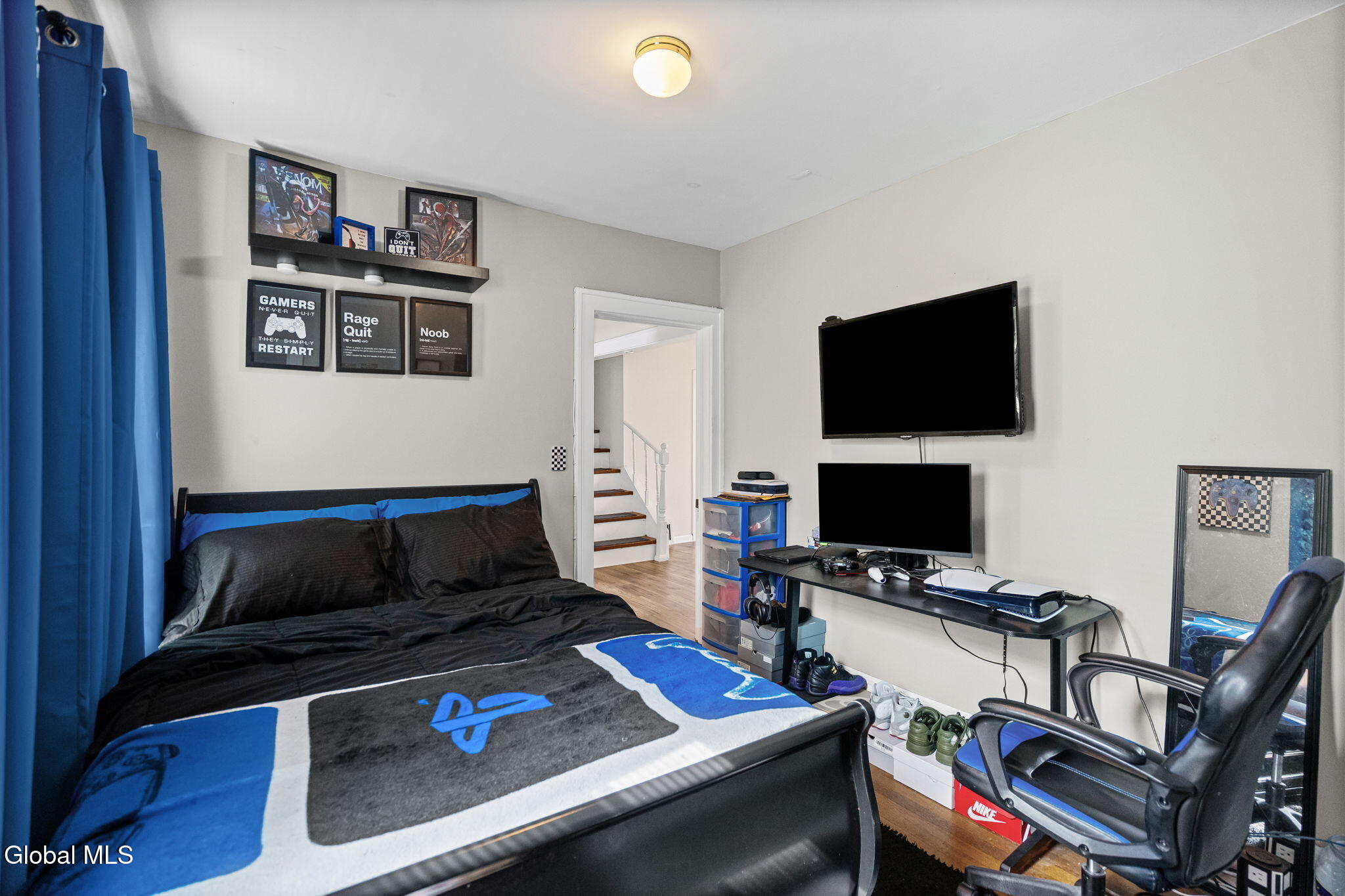 869 7th Avenue Troy NY 12182