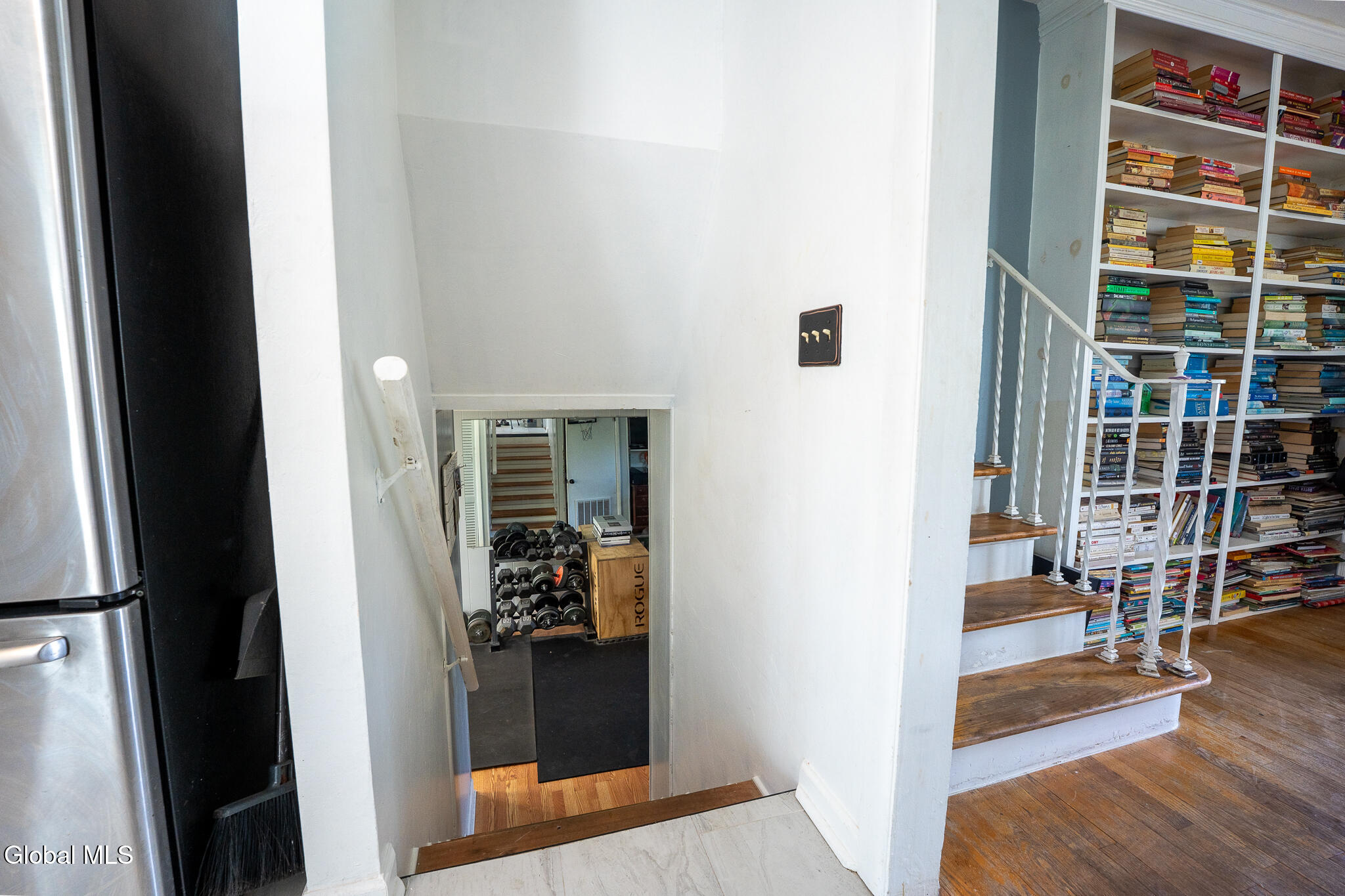 86 Harris Avenue Albany NY 12208
