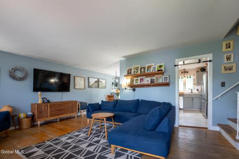 86 Harris Avenue Albany NY 12208