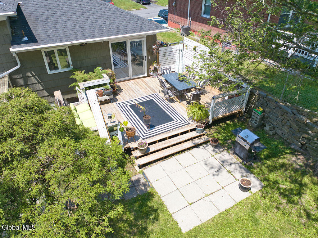 86 Harris Avenue Albany NY 12208