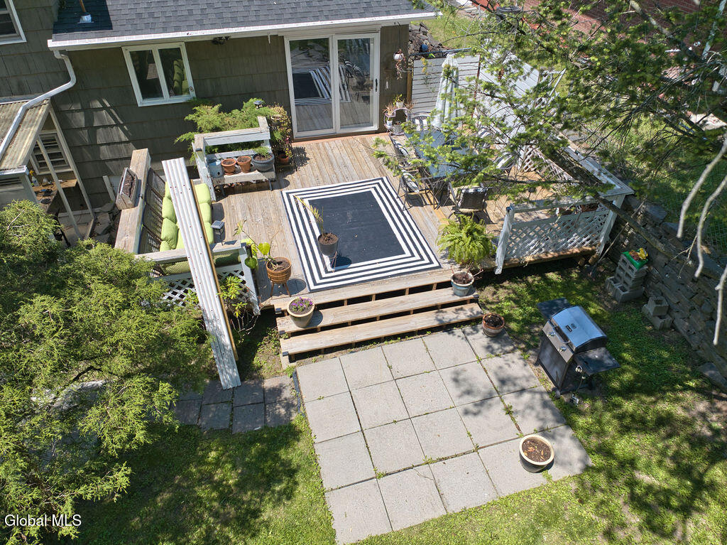 86 Harris Avenue Albany NY 12208