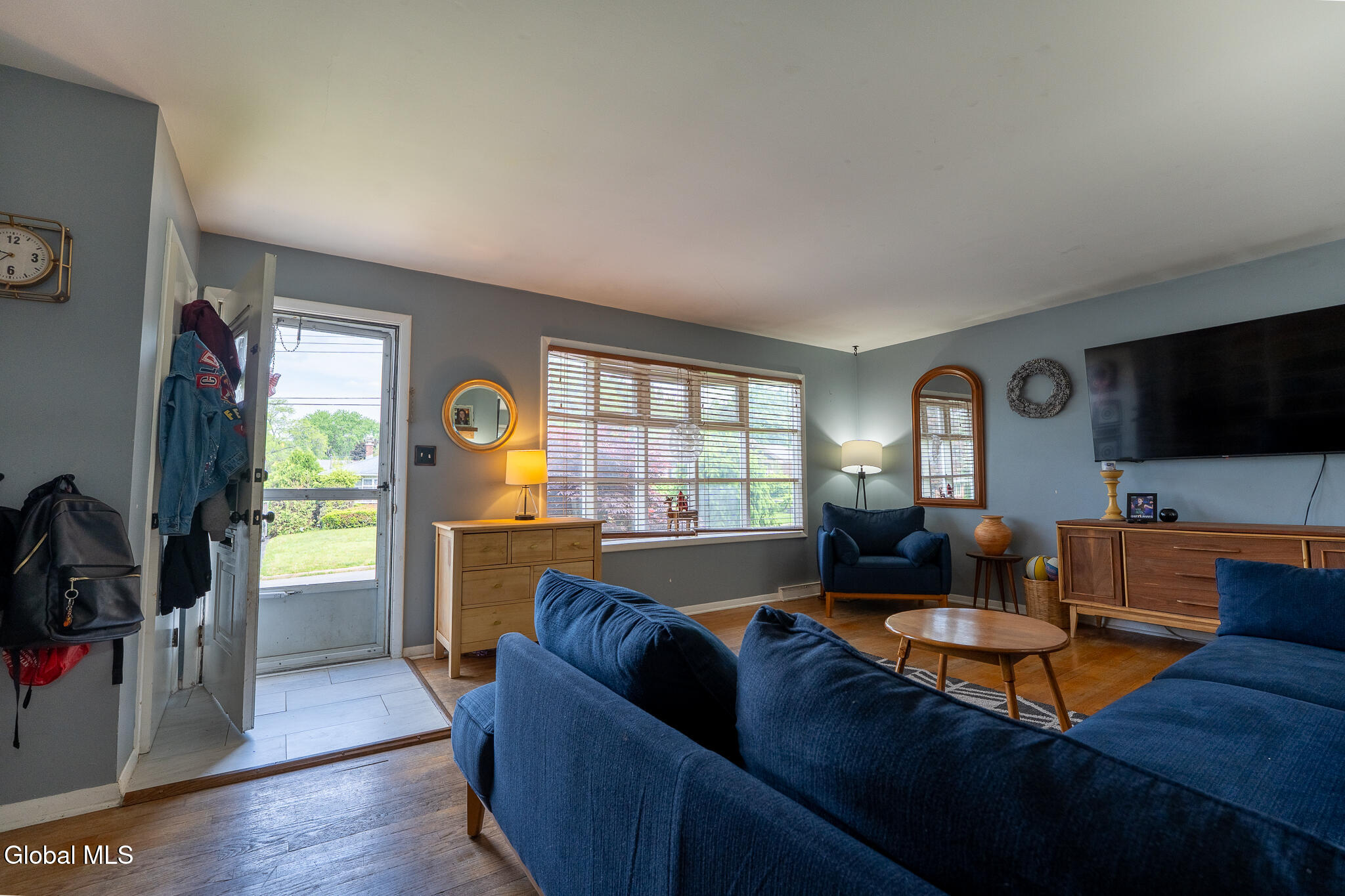86 Harris Avenue Albany NY 12208