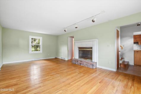 1015 Tomahawk Trail Scotia NY 12302