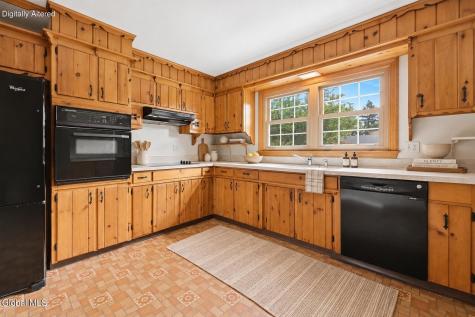 1015 Tomahawk Trail Scotia NY 12302