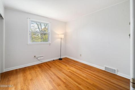 23 Fernwood Drive Loudonville NY 12211