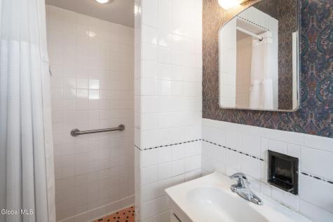 23 Fernwood Drive Loudonville NY 12211