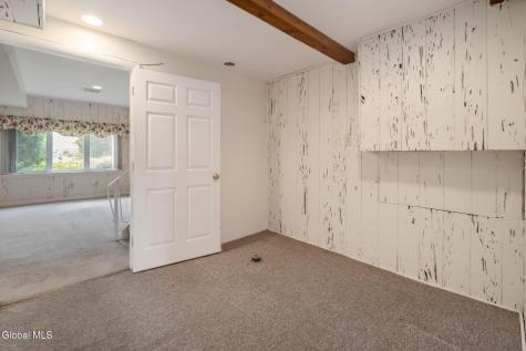 23 Fernwood Drive Loudonville NY 12211