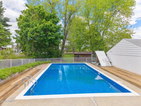 23 Fernwood Drive Loudonville NY 12211