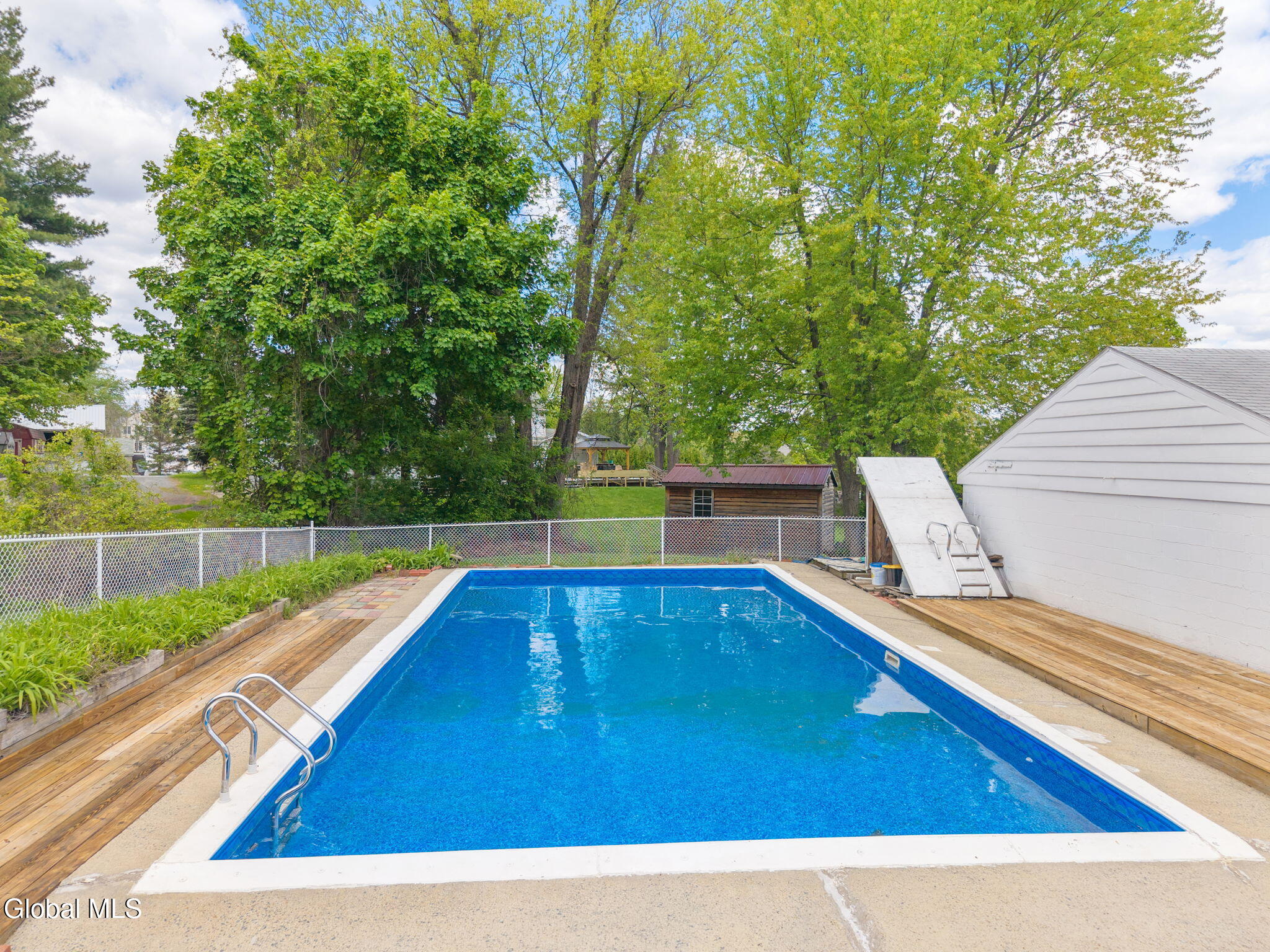 23 Fernwood Drive Loudonville NY 12211
