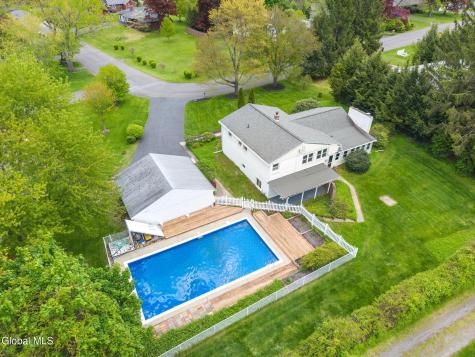 23 Fernwood Drive Loudonville NY 12211