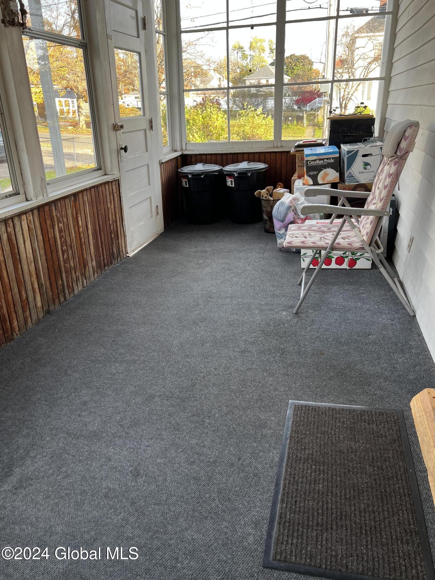 1643 Rugby Road Schenectady NY 12309