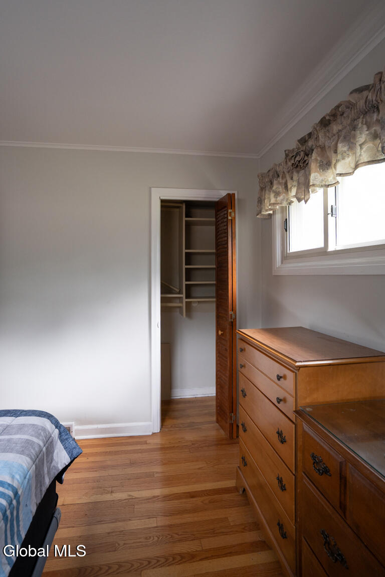 18 Marville Drive Loudonville NY 12211