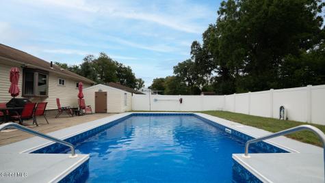 18 Marville Drive Loudonville NY 12211