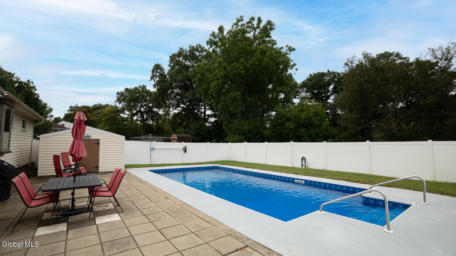 18 Marville Drive Loudonville NY 12211