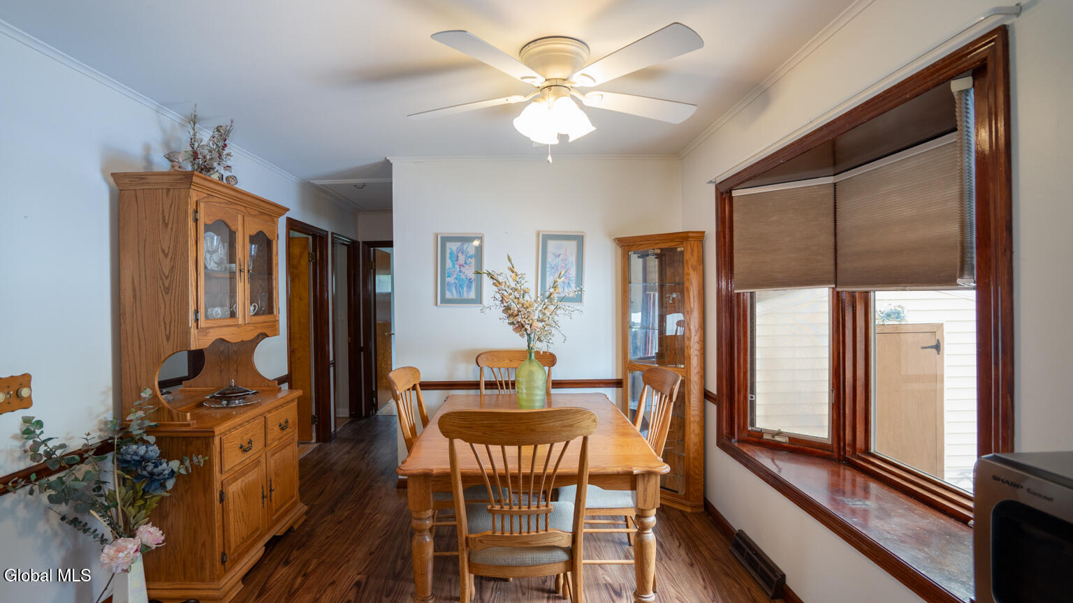 18 Marville Drive Loudonville NY 12211