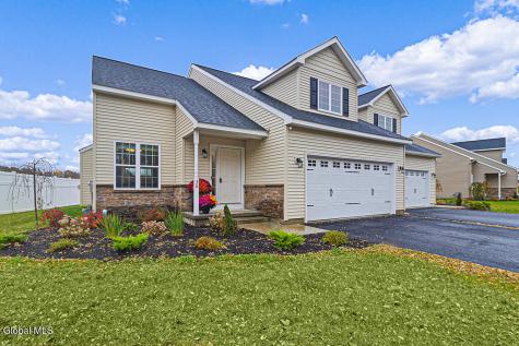33 Paar Way Mechanicville NY 12118