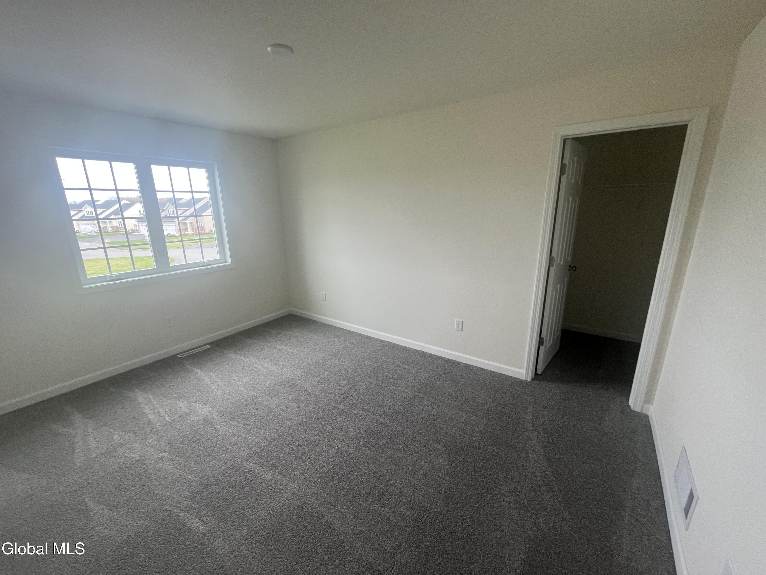 33 Paar Way Mechanicville NY 12118