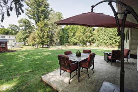 1040 John Alden Lane Schenectady NY 12306