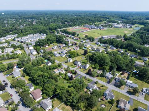 1040 John Alden Lane Schenectady NY 12306