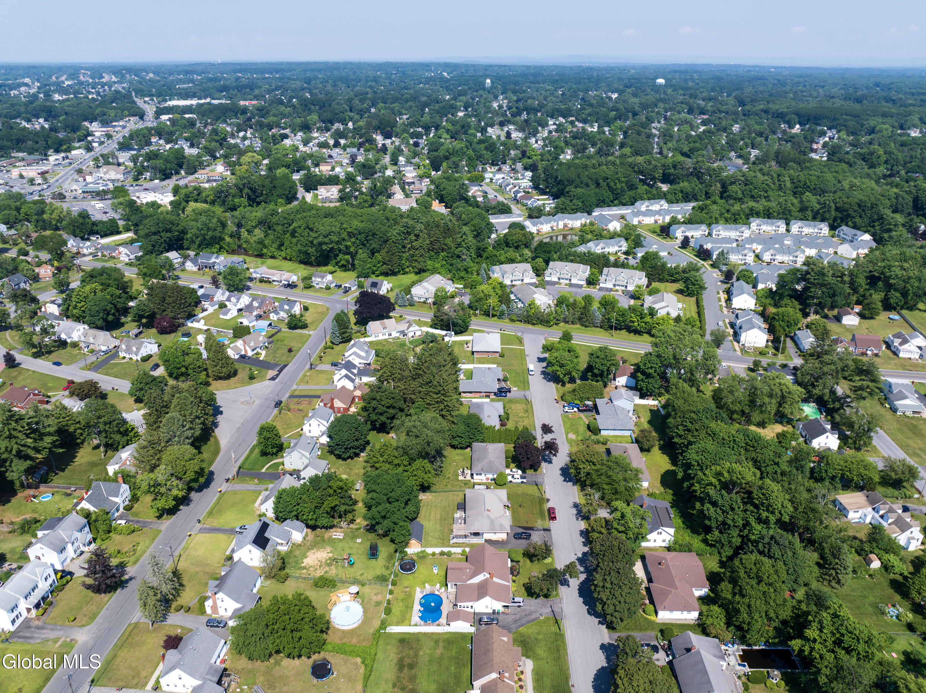1040 John Alden Lane Schenectady NY 12306