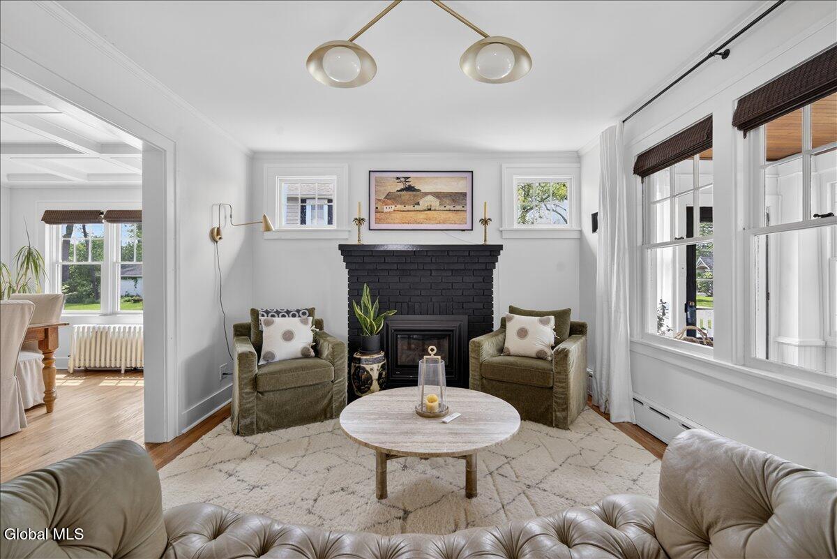 15 Burhans Place Delmar NY 12054
