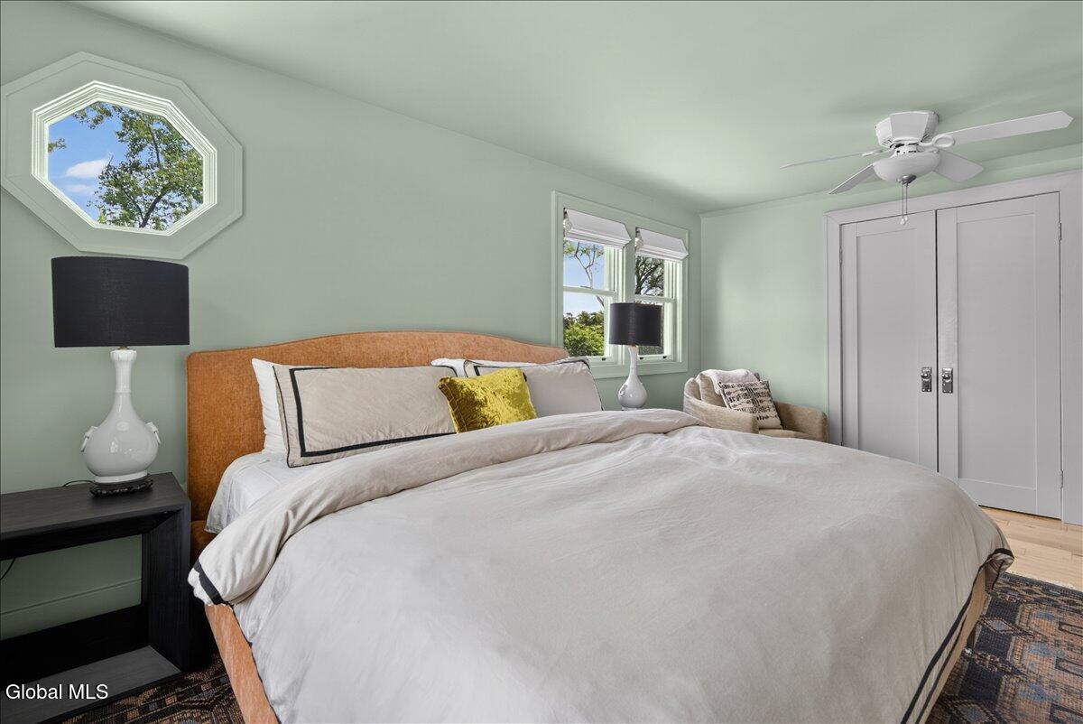 15 Burhans Place Delmar NY 12054
