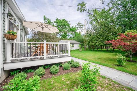 15 Burhans Place Delmar NY 12054