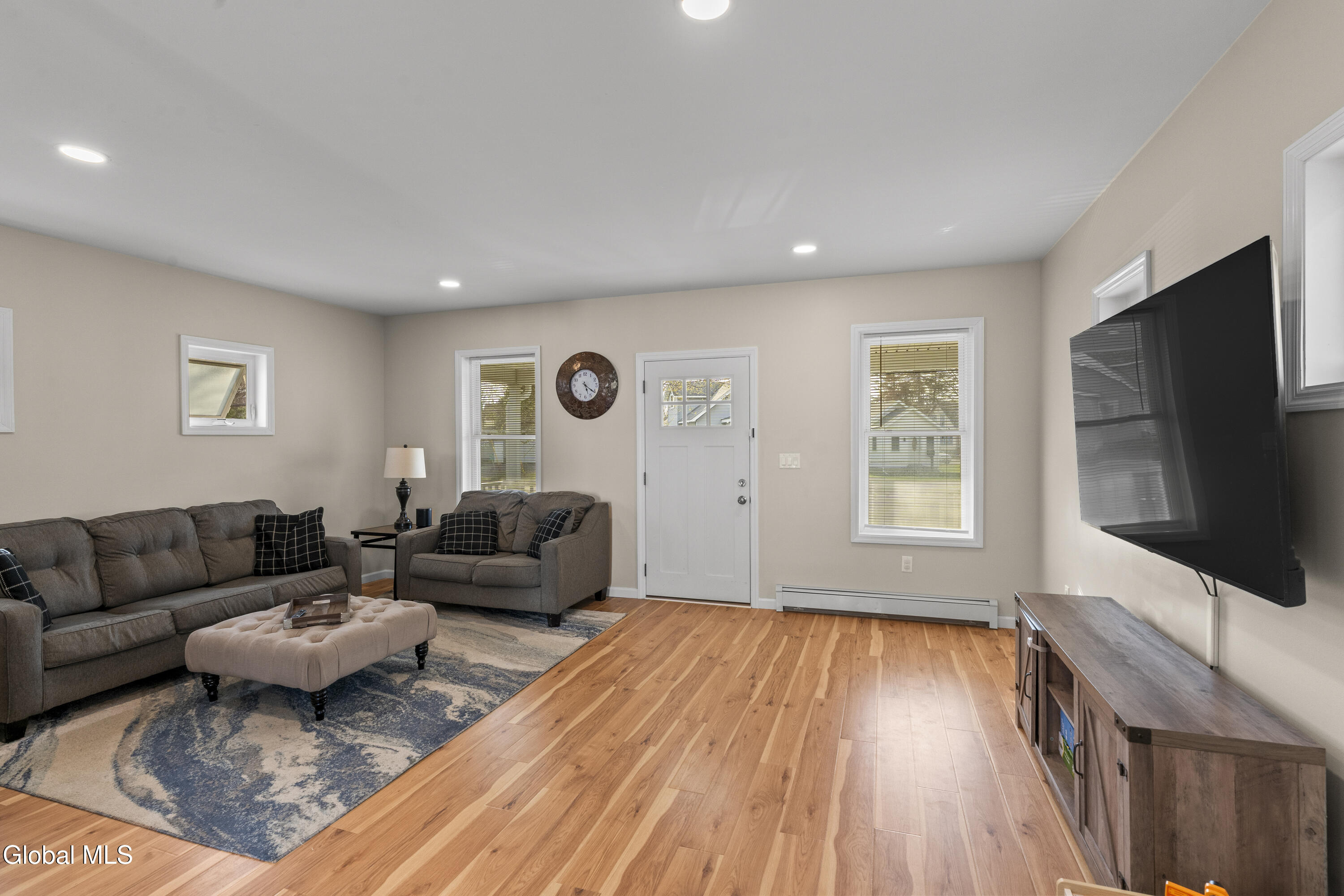 3096 Guilderland Avenue Rotterdam NY 12306