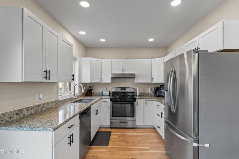 3096 Guilderland Avenue Rotterdam NY 12306
