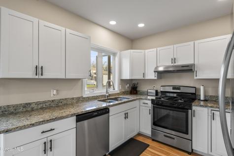 3096 Guilderland Avenue Rotterdam NY 12306