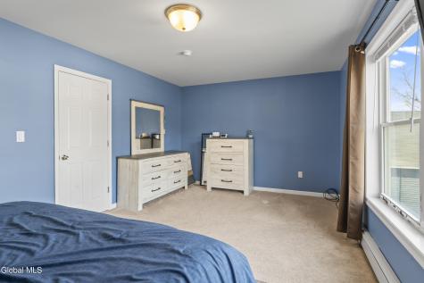 3096 Guilderland Avenue Rotterdam NY 12306