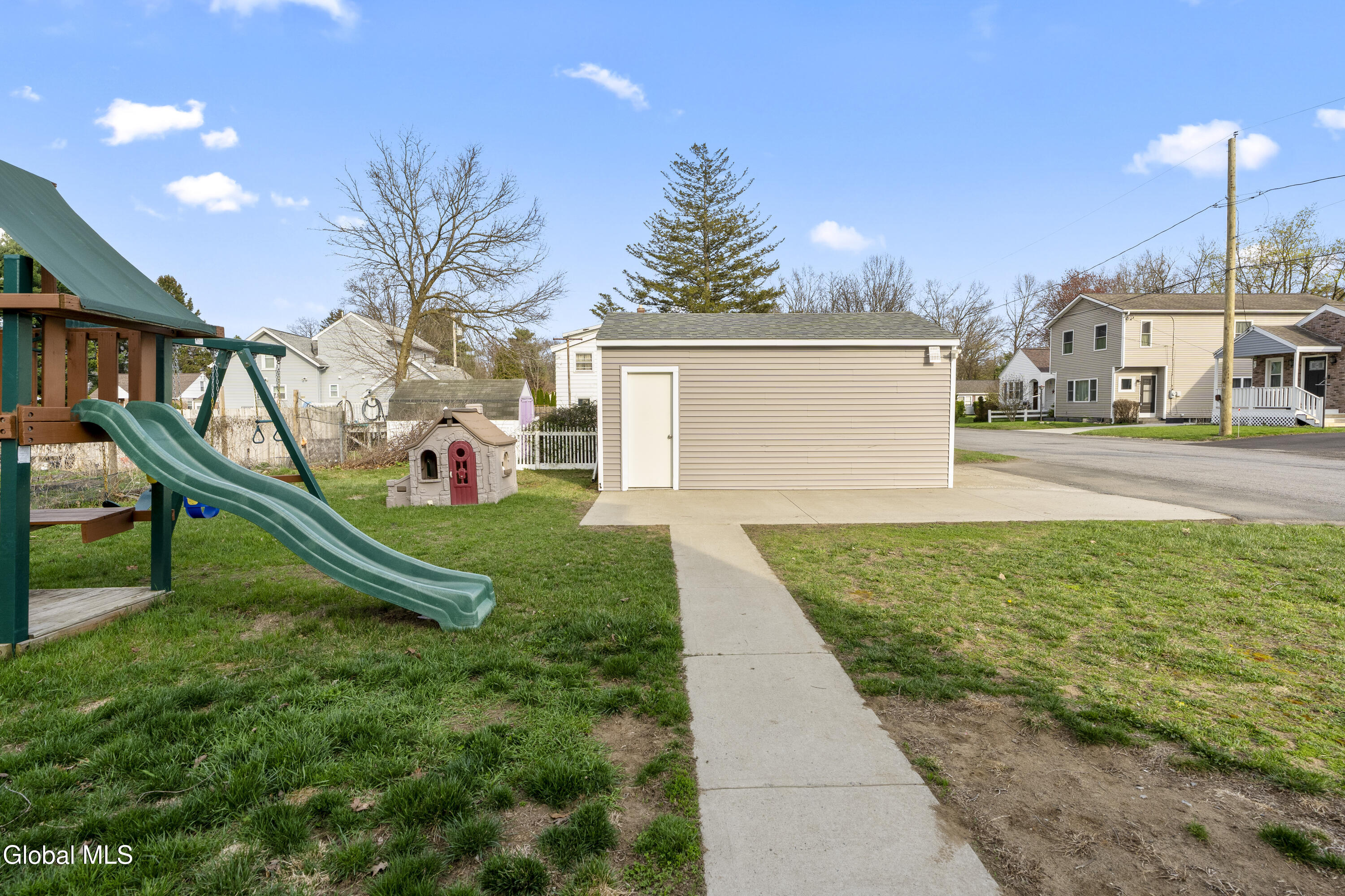 3096 Guilderland Avenue Rotterdam NY 12306