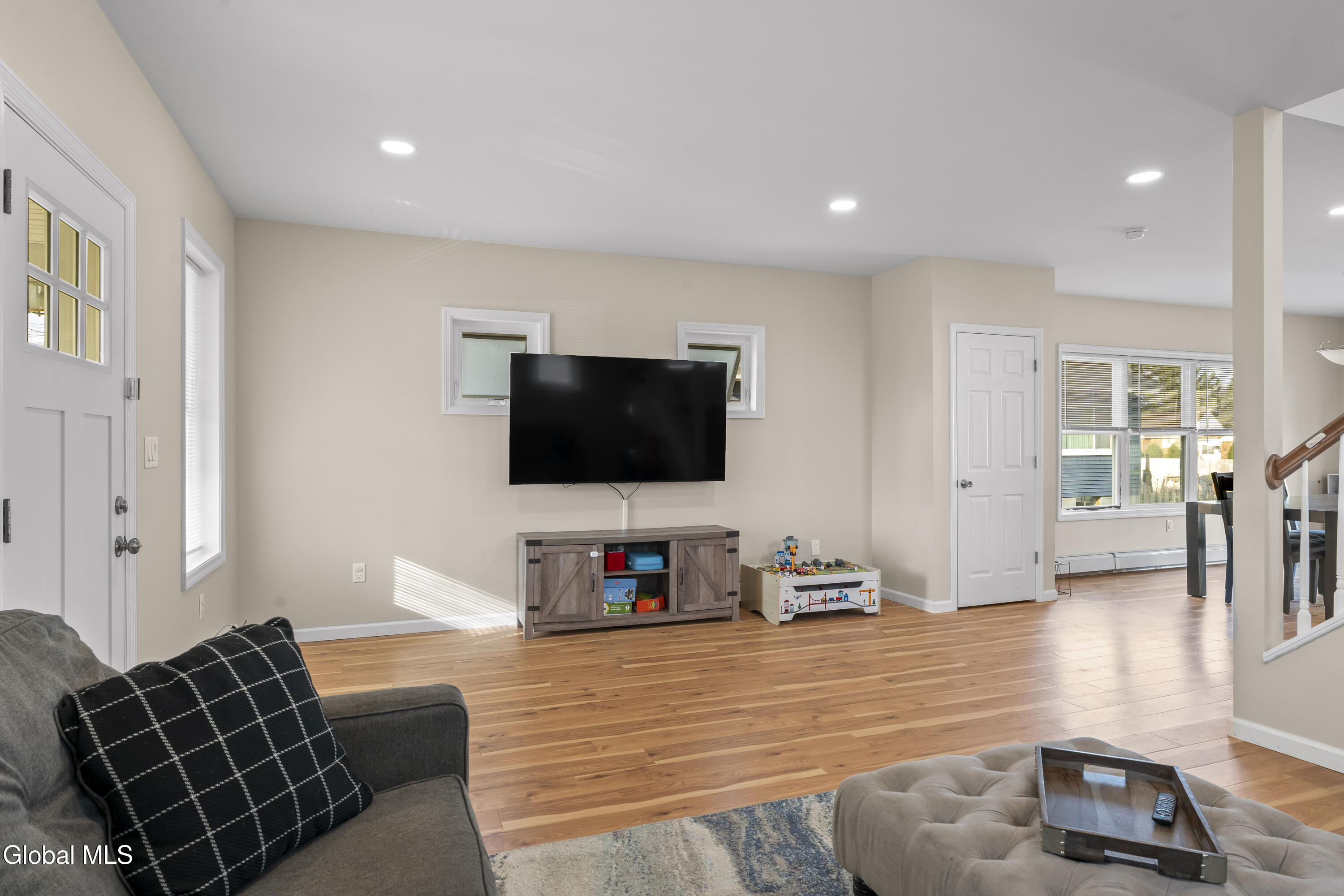 3096 Guilderland Avenue Rotterdam NY 12306