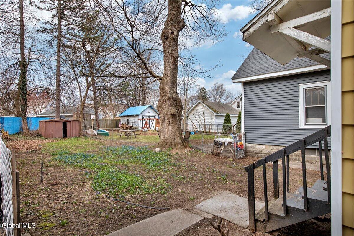 1864 Ferndale Avenue Schenectady NY 12306