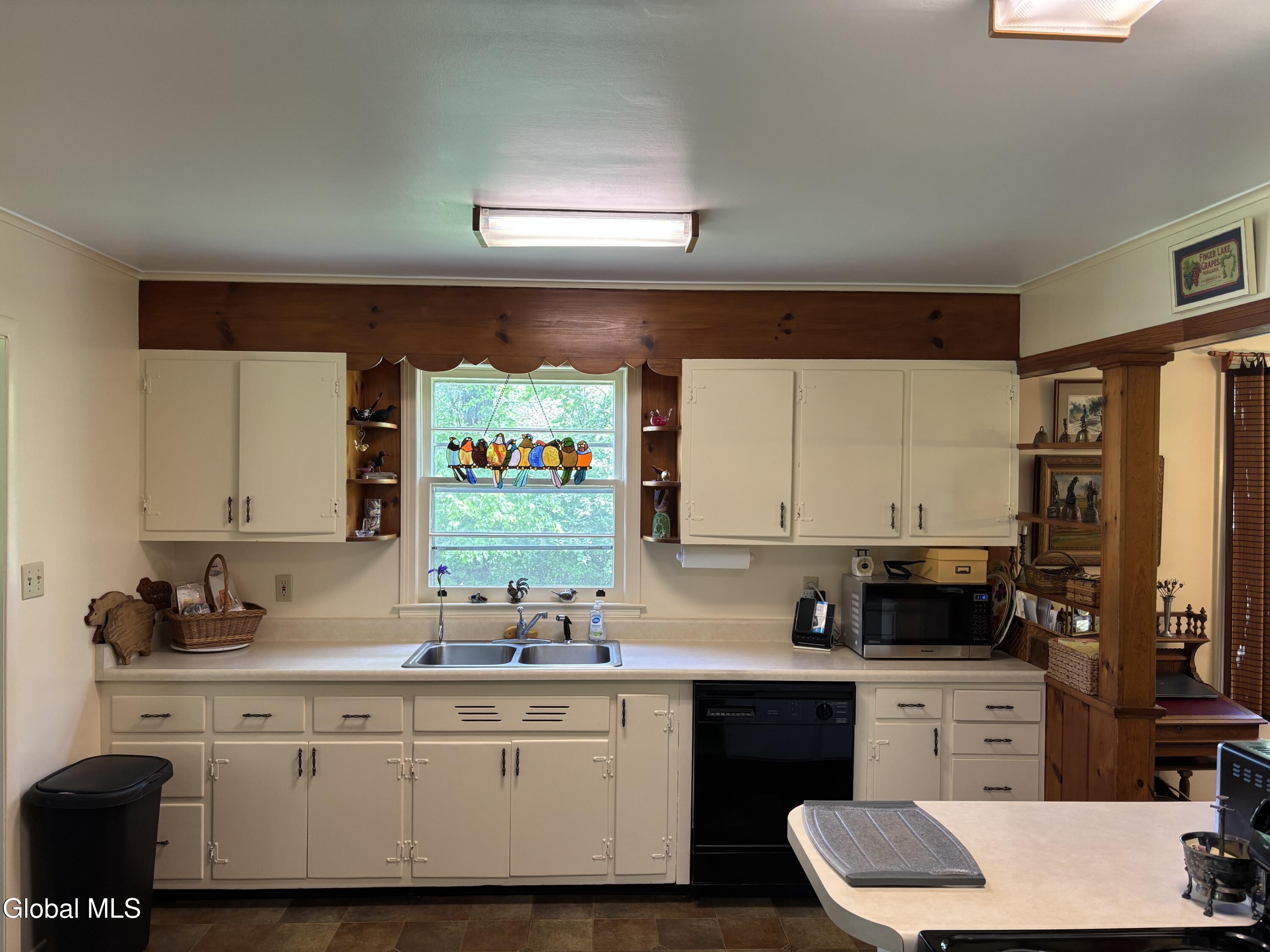 27 Rutherford Road West Sand Lake NY 12196