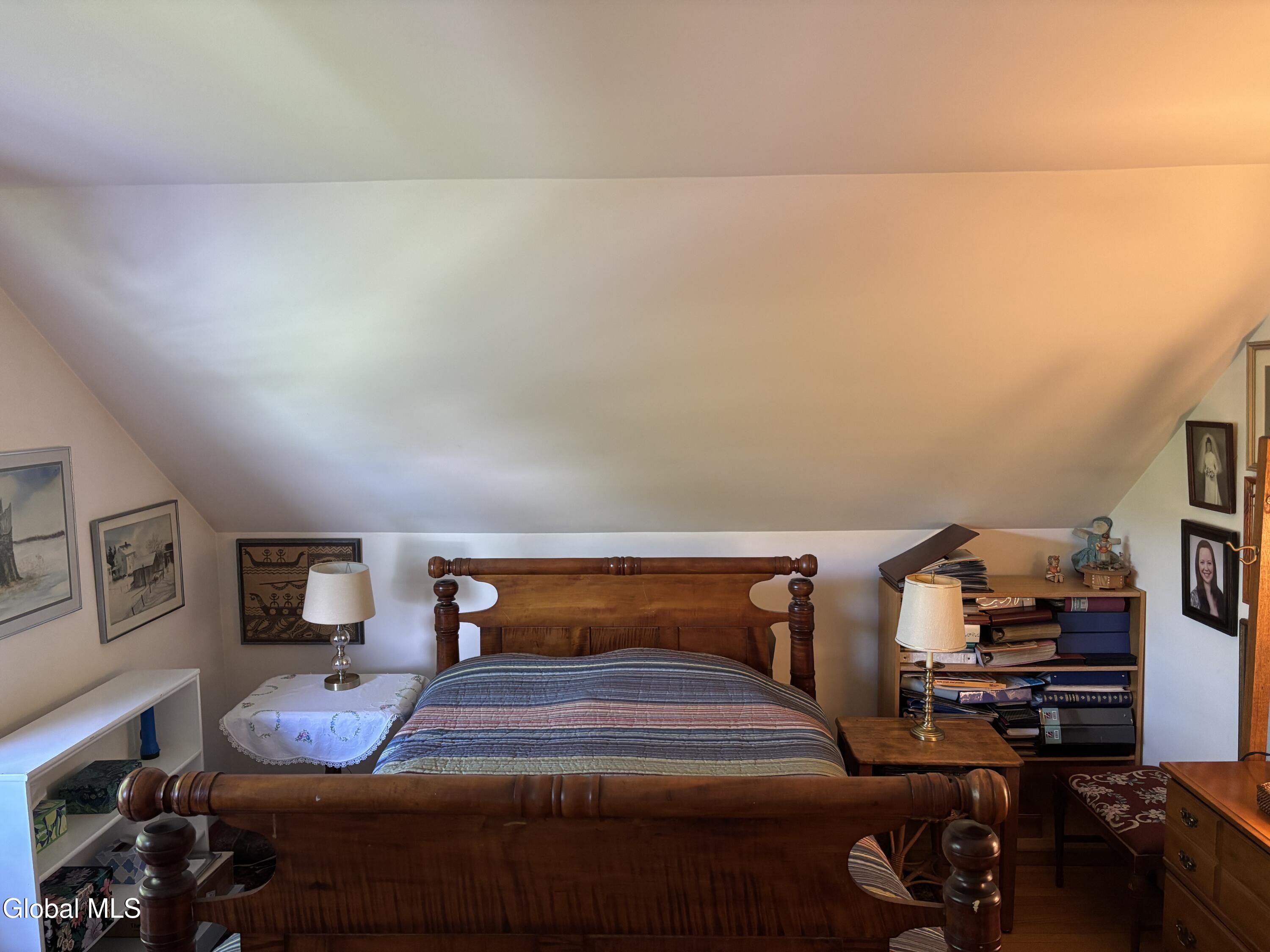 27 Rutherford Road West Sand Lake NY 12196