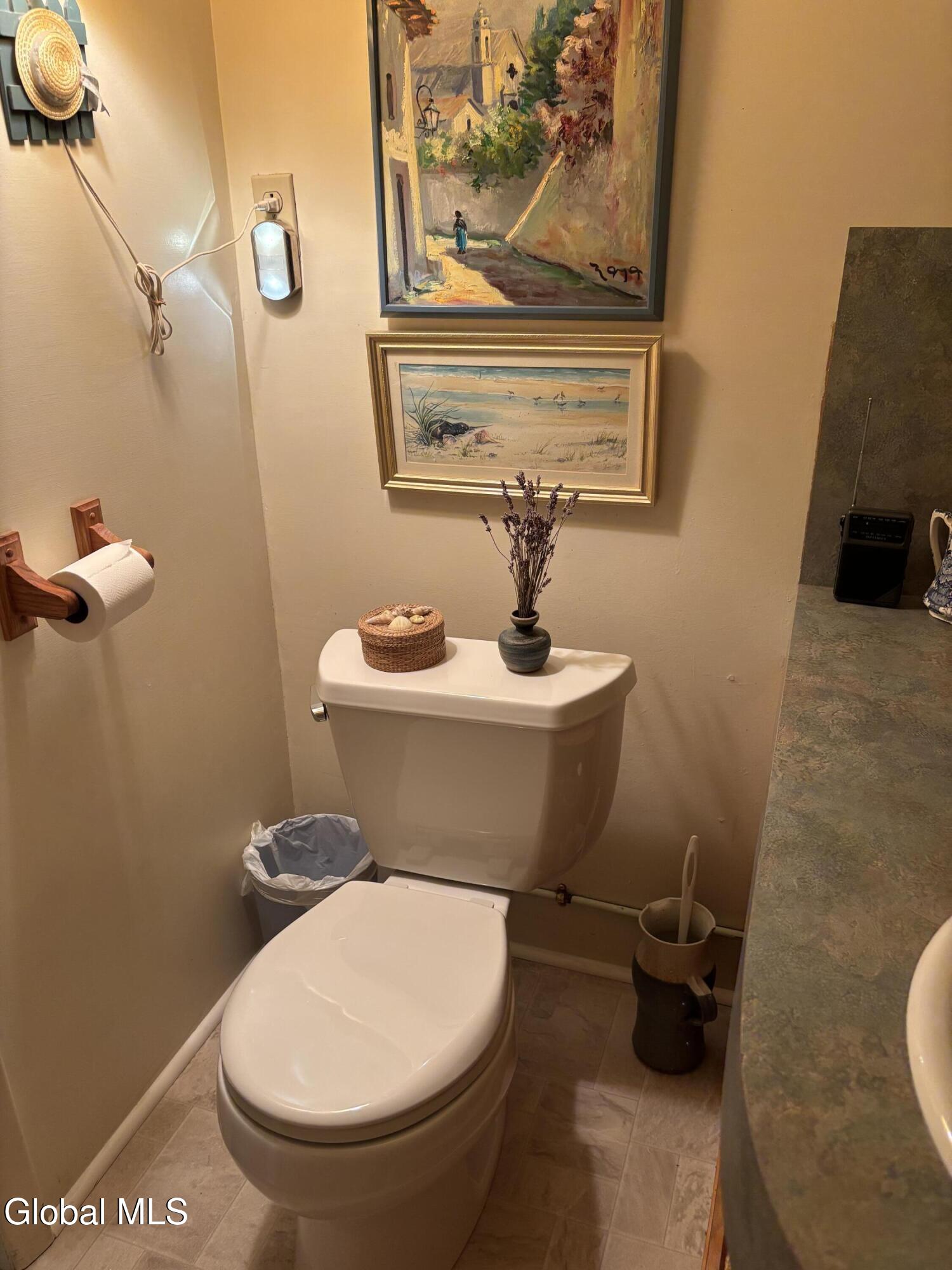 27 Rutherford Road West Sand Lake NY 12196