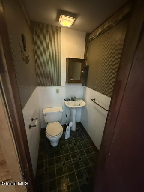 26 S Shore Road Broadalbin NY 12134