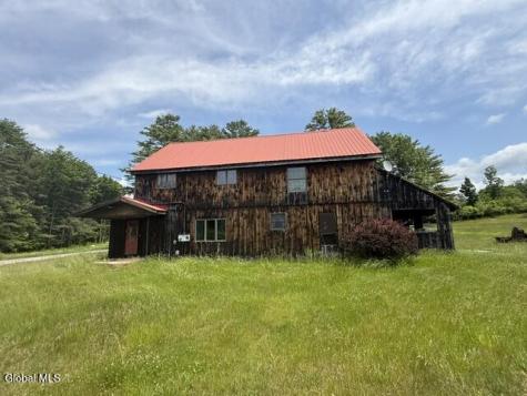 26 S Shore Road Broadalbin NY 12134