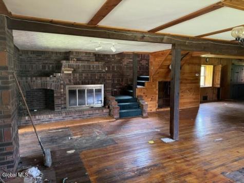 26 S Shore Road Broadalbin NY 12134