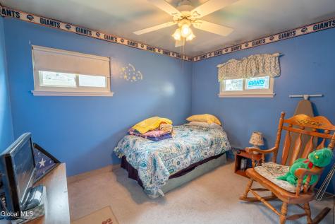 6 Huckleberry Lane Albany NY 12205