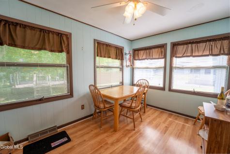 6 Huckleberry Lane Albany NY 12205