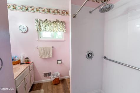 6 Huckleberry Lane Albany NY 12205