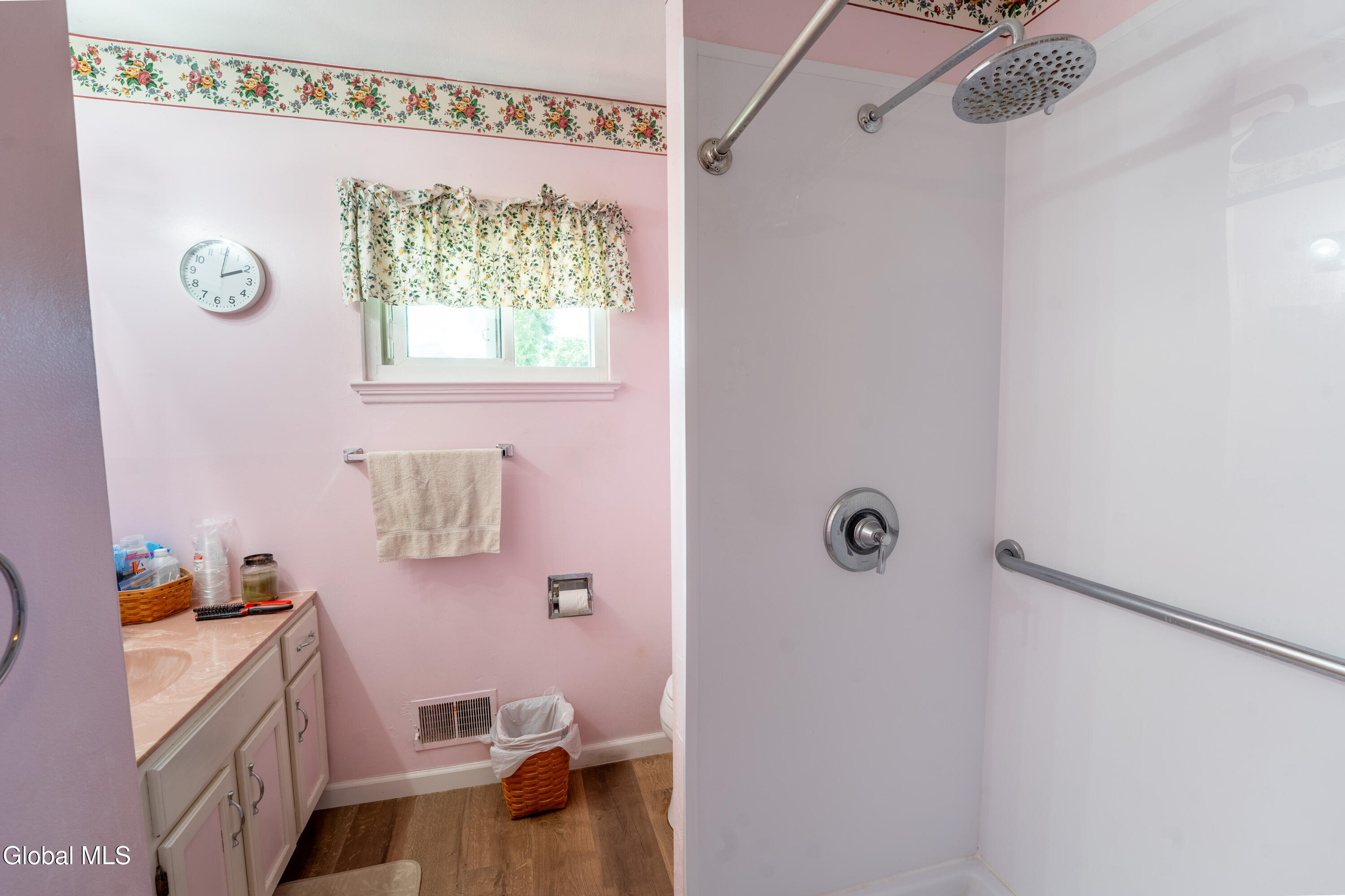 6 Huckleberry Lane Albany NY 12205