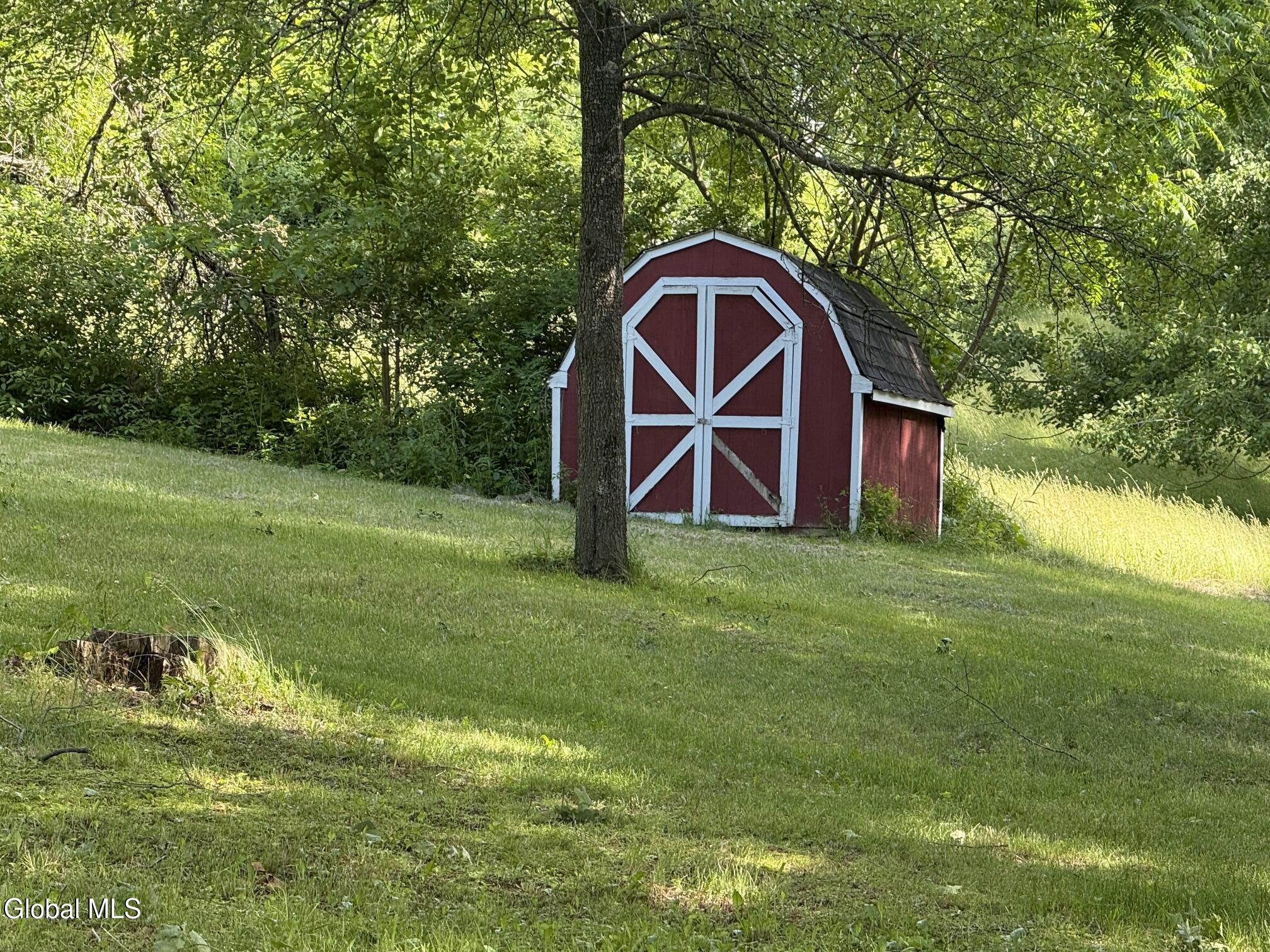 818 Middle Road Granville NY 12832