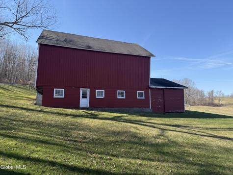 818 Middle Road Granville NY 12832