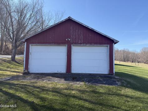 818 Middle Road Granville NY 12832