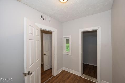 19 N Lake Avenue Albany NY 12203