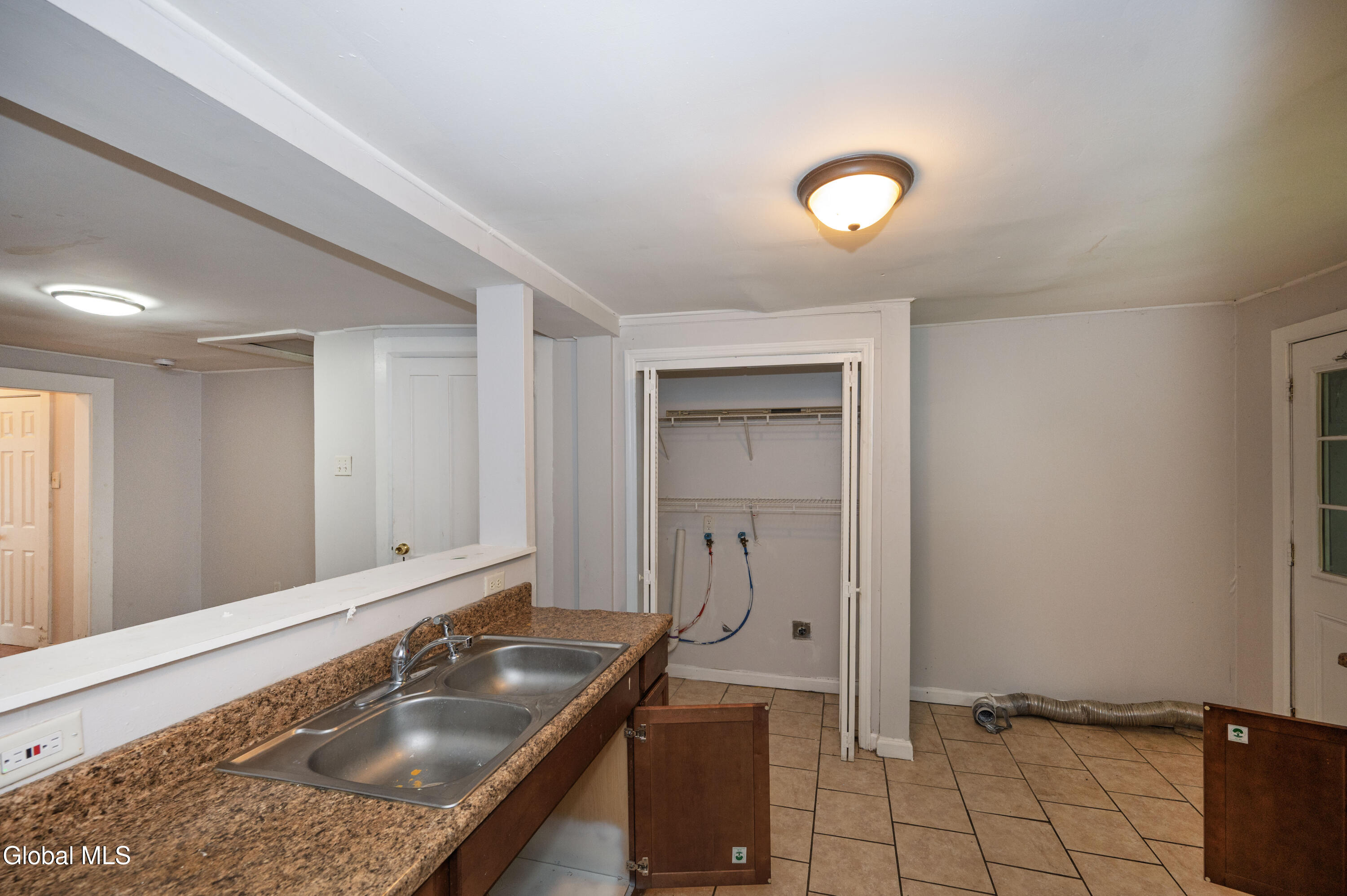 19 N Lake Avenue Albany NY 12203